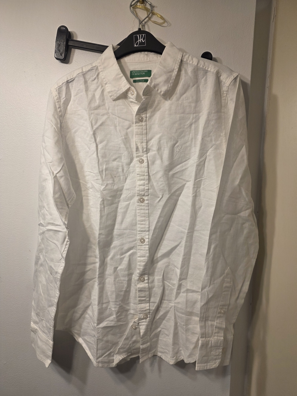 Benetton Men's White Casual Button-Down Shirt